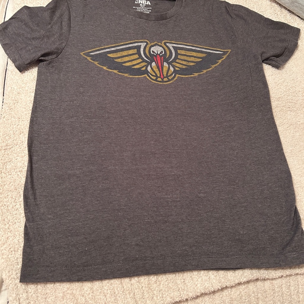 NBA Charcoal Tee with Pelican Logo
